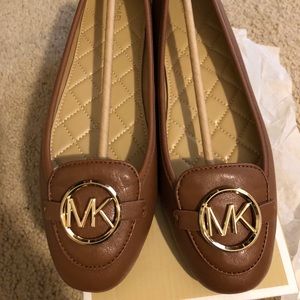 Michael Kors flats NIB - Lillie Moc